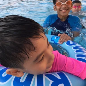 boys-playing-swimming-pool